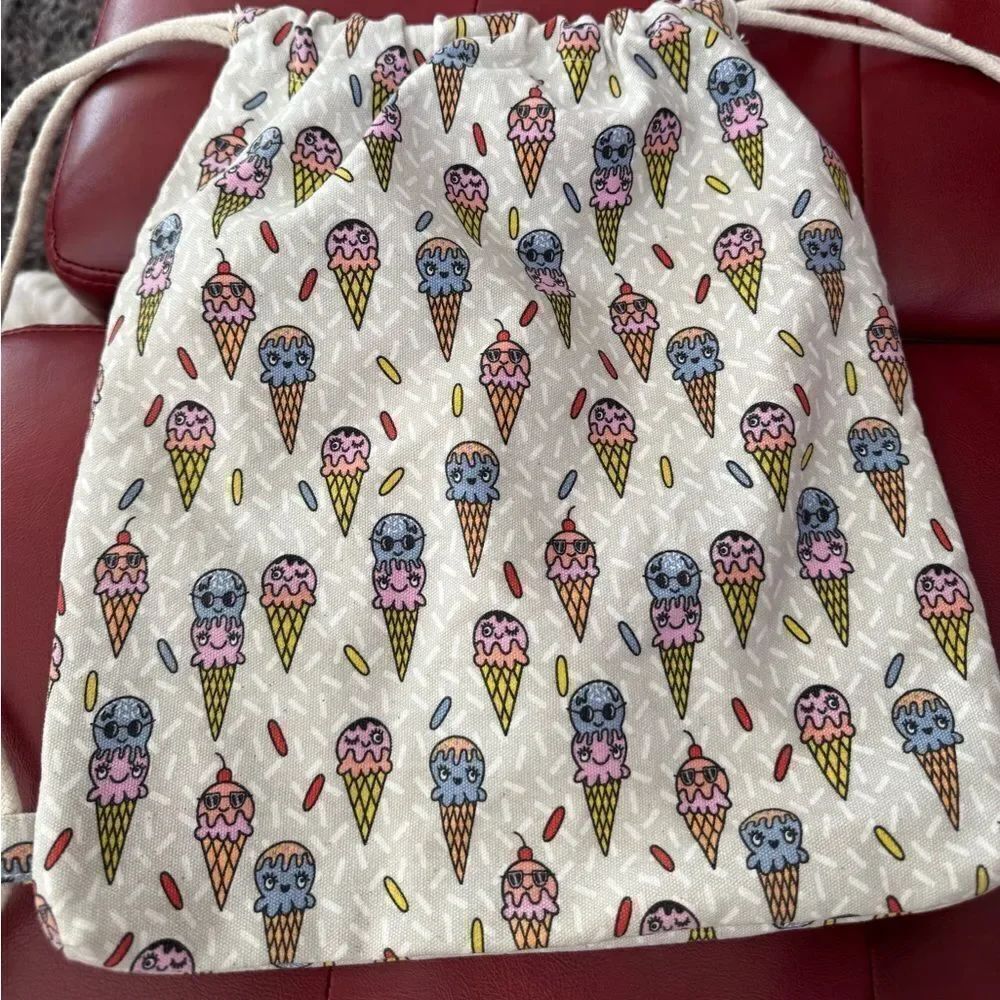SKECHERS Fun Ice-Creams Print Drawstring Bag NWOT